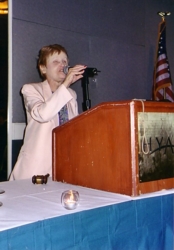 Diane McGeorge delivering the 2003 NFBC banquet address